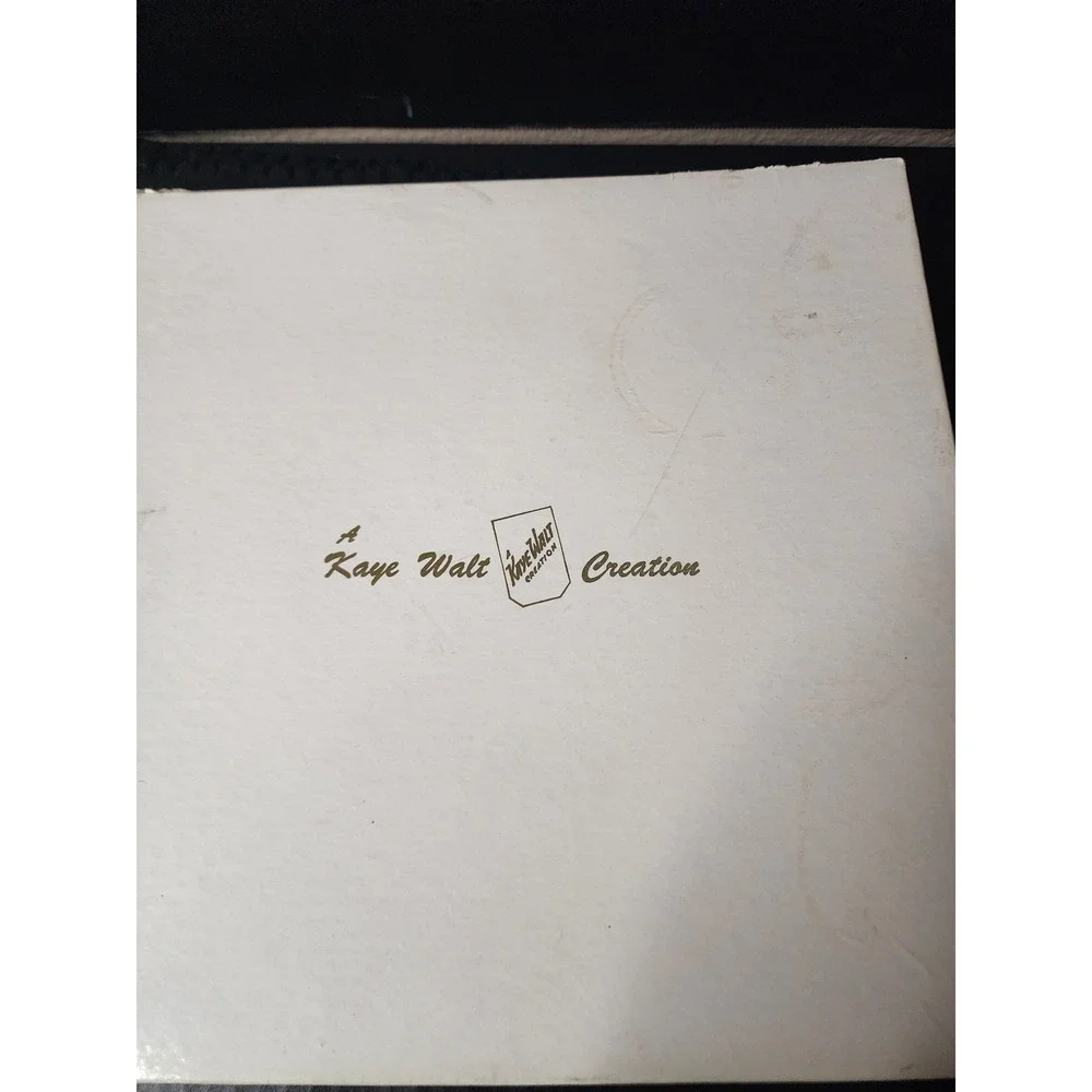 Vintage Kaye Walt Creation White Cotton Tea Set Lace Trim Tablecloth Napkins NOS